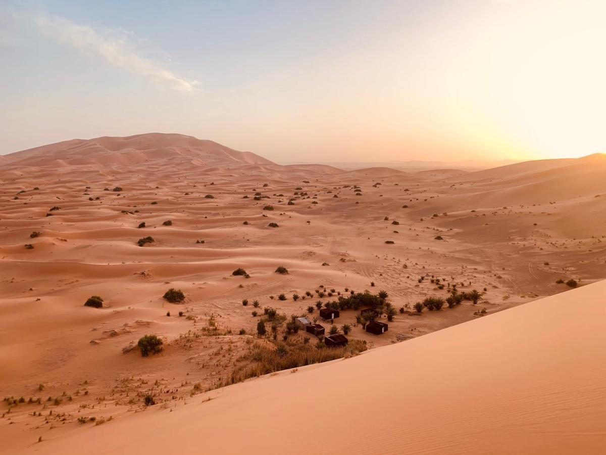Sahara wellness camp Bed & Breakfast Merzouga Bagian luar foto