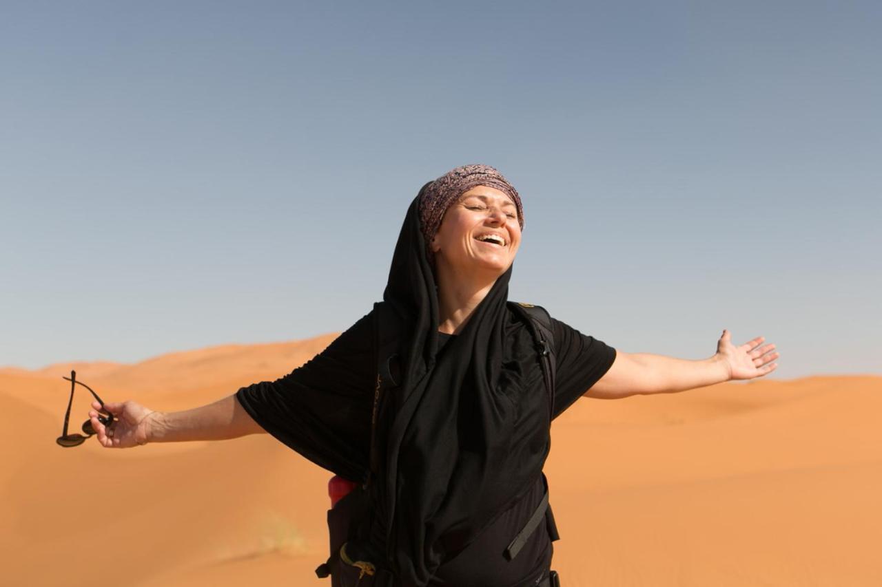 Sahara wellness camp Bed & Breakfast Merzouga Bagian luar foto