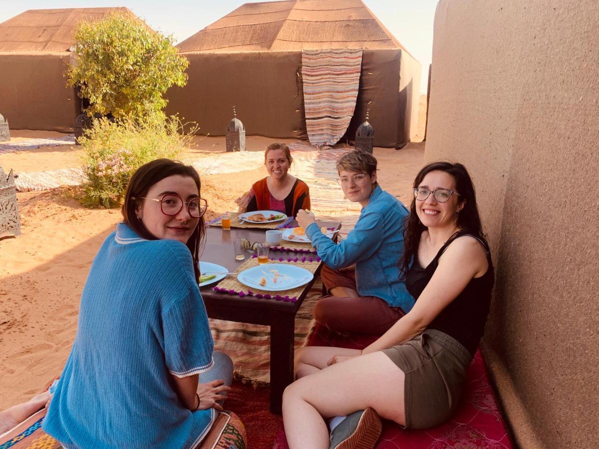 Sahara wellness camp Bed & Breakfast Merzouga Bagian luar foto