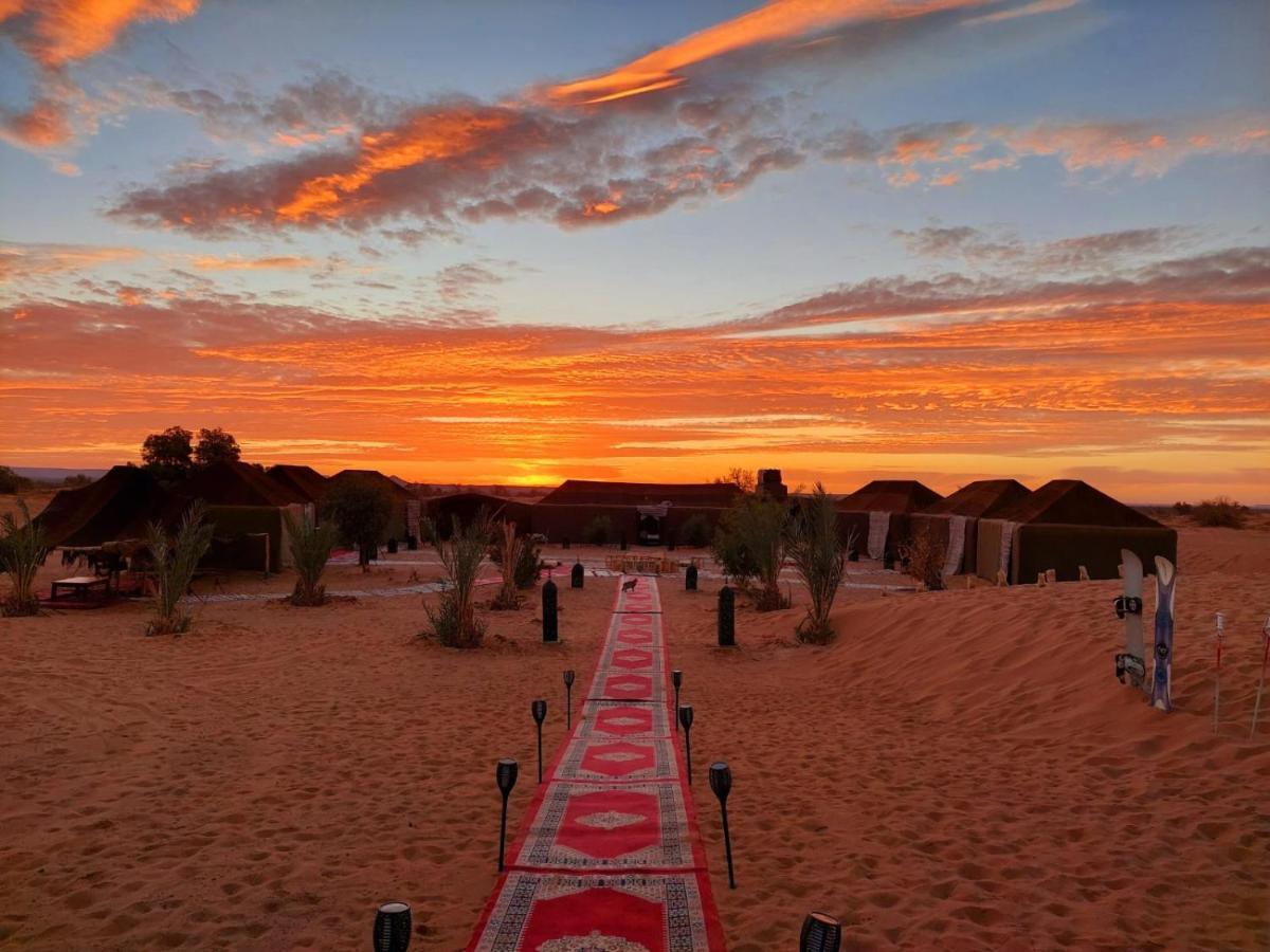 Sahara wellness camp Bed & Breakfast Merzouga Bagian luar foto