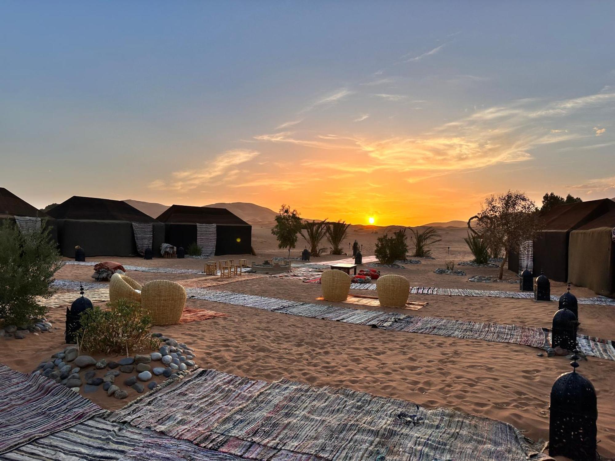 Sahara wellness camp Bed & Breakfast Merzouga Bagian luar foto
