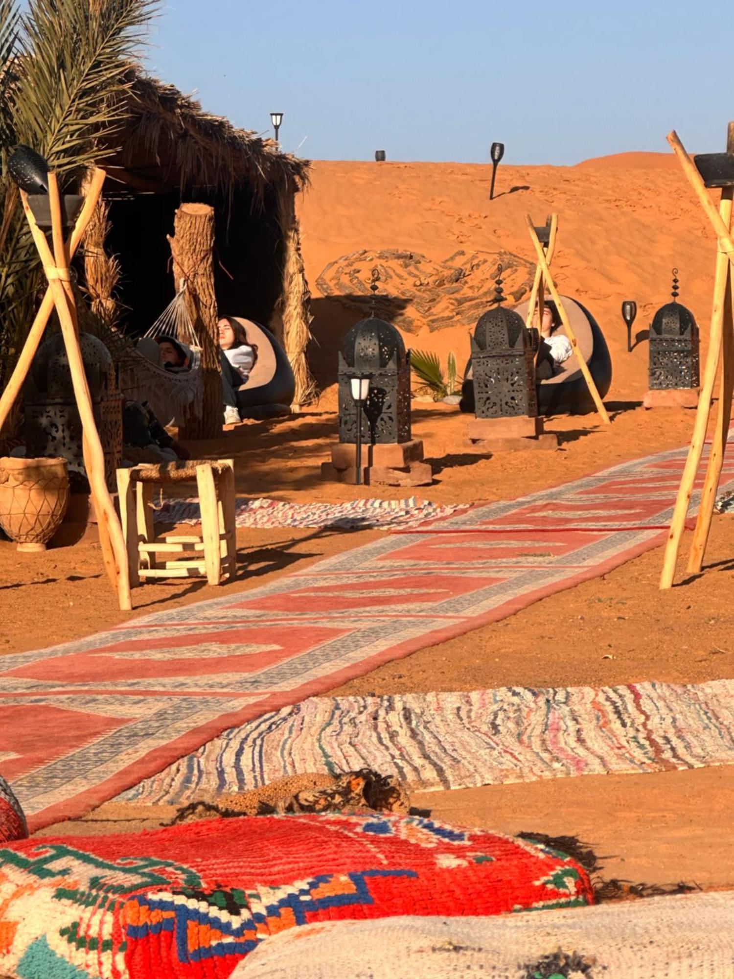 Sahara wellness camp Bed & Breakfast Merzouga Bagian luar foto